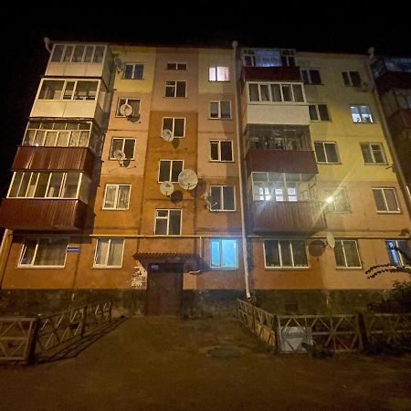 1-Комн. Квартира Целиком Интернациональная 32 С Гостиничным Сервисом Petropavlovsk Eksteriør bilde
